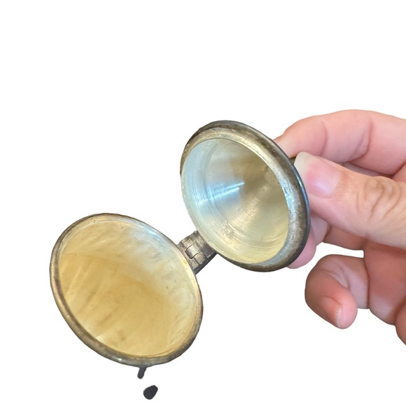 Antique Silver finish Children’s Teapot Made in India Circa 1800 - Picture 7 of 12